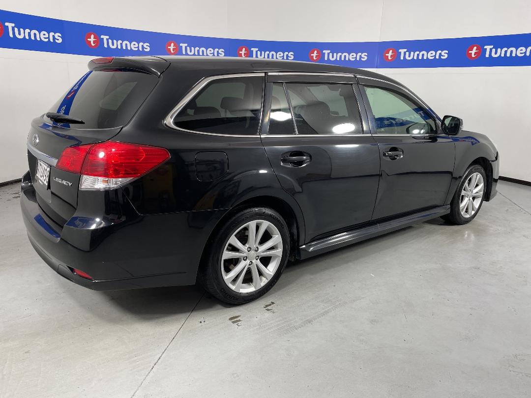 Photo '7' of Subaru Legacy