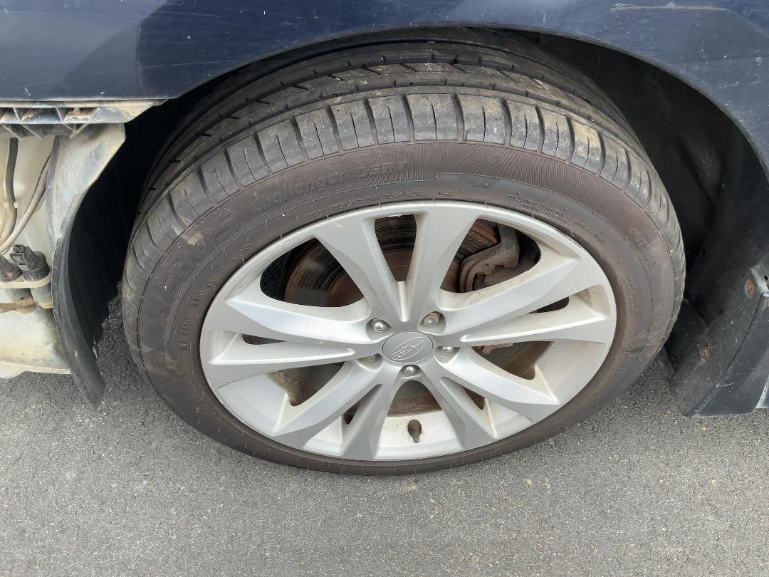 Photo '11' of Subaru Legacy Photo '11' of Subaru Legacy