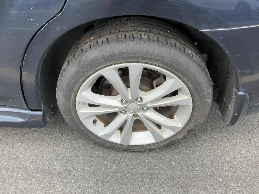 Photo '12' of Subaru Legacy Photo '12' of Subaru Legacy