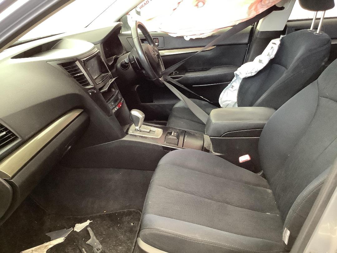 Photo '9' of Subaru Legacy Photo '9' of Subaru Legacy