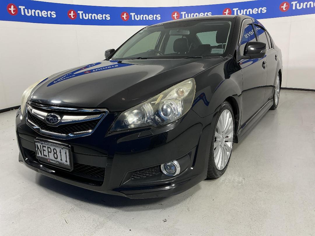 Photo '4' of Subaru Legacy