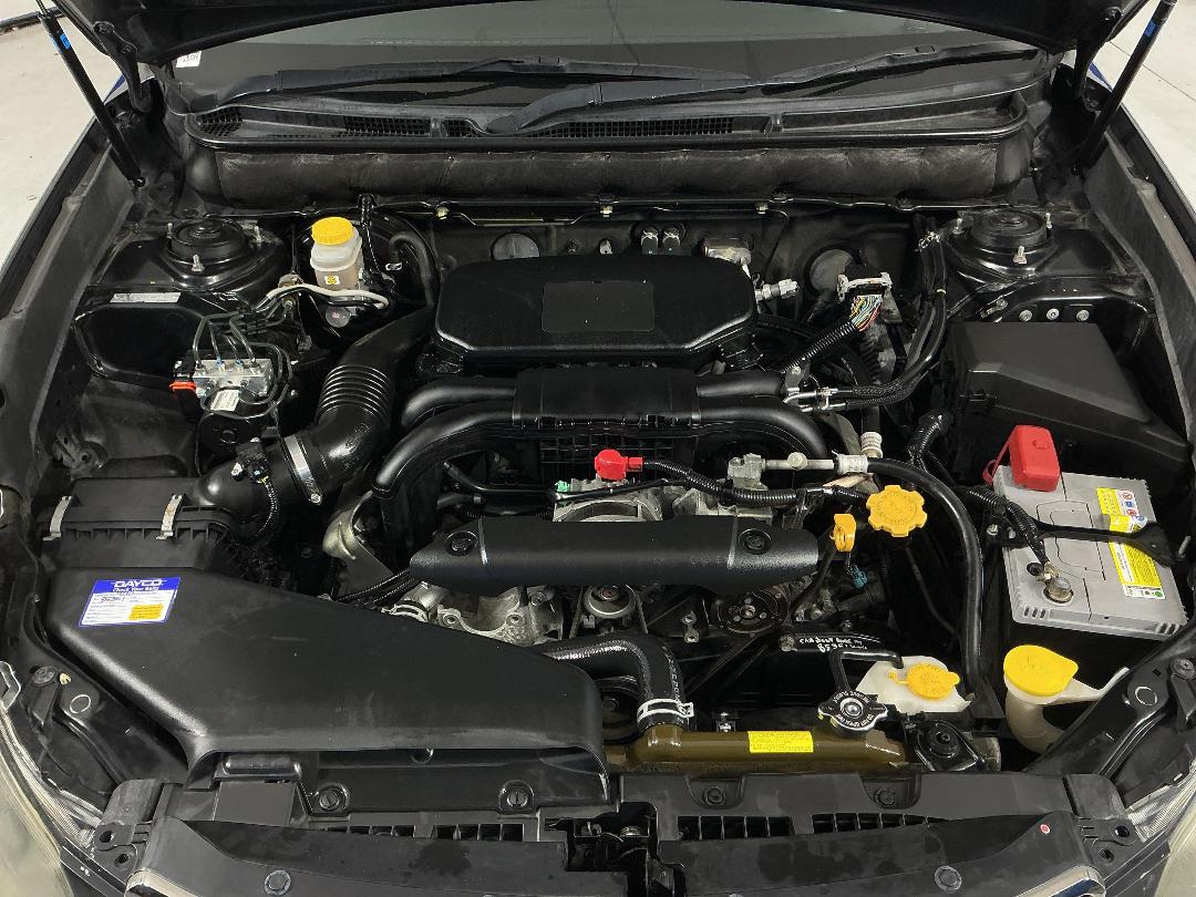 Photo '13' of Subaru Legacy