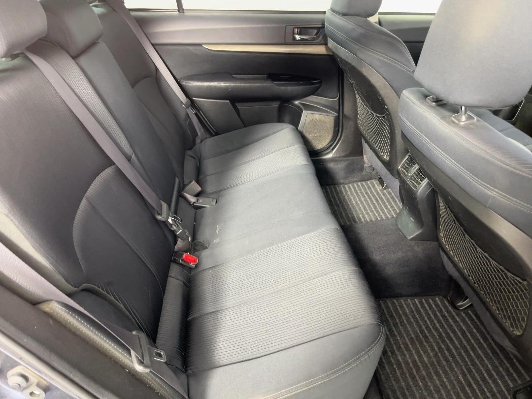 Photo '20' of Subaru Legacy