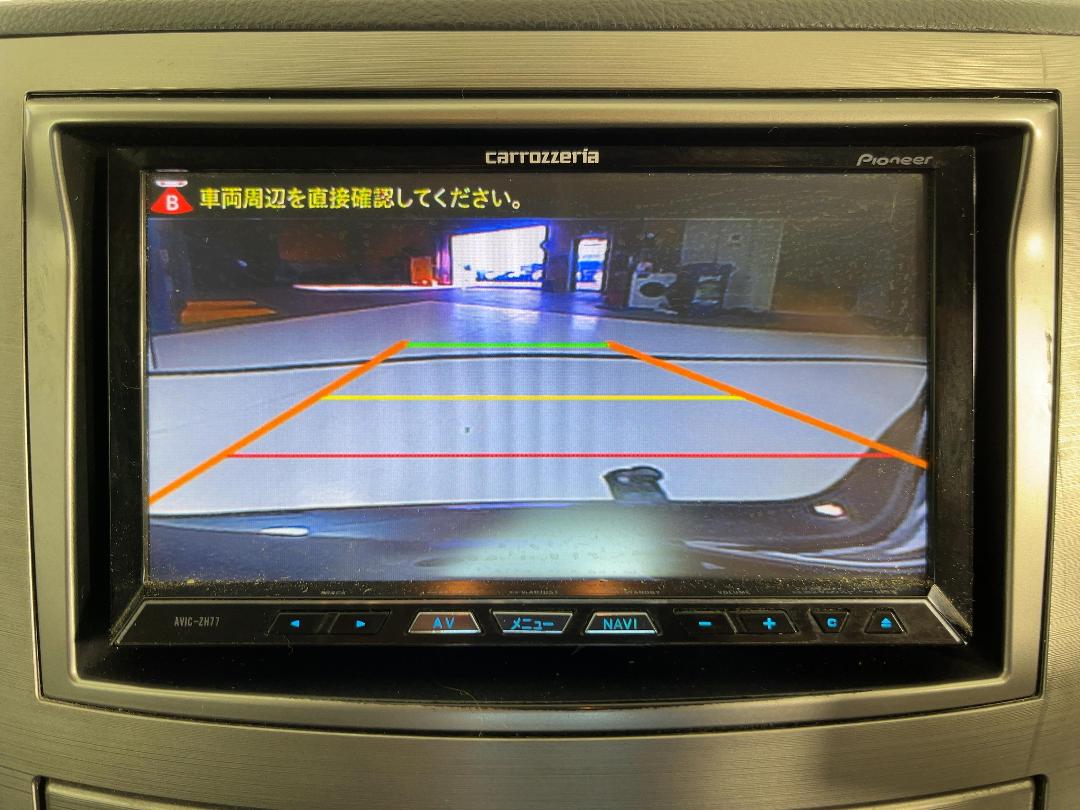 Photo '23' of Subaru Legacy