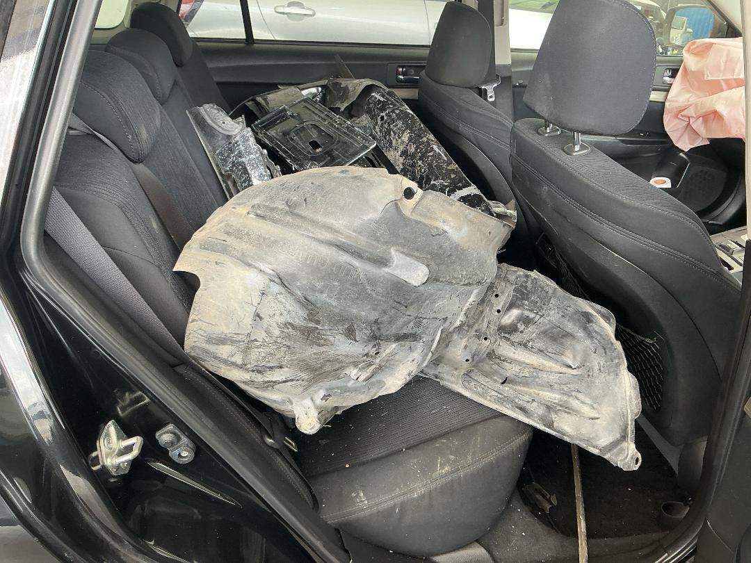 Photo '6' of Subaru Legacy