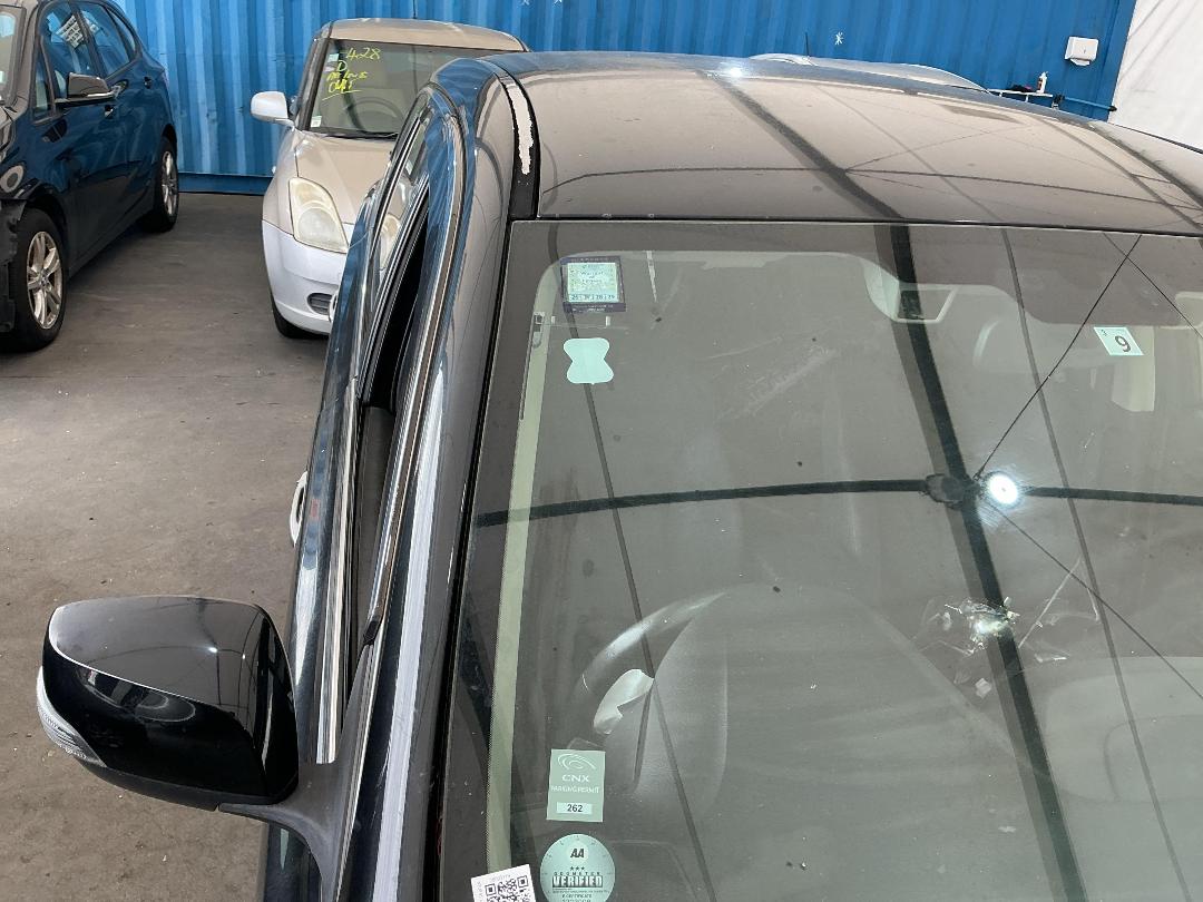 Photo '11' of Subaru Legacy