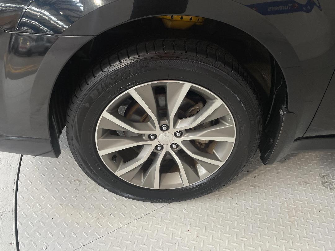 Photo '10' of Subaru Outback Photo '10' of Subaru Outback