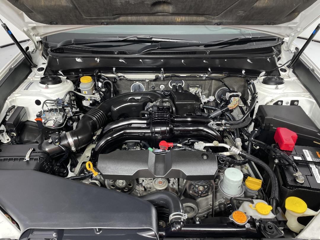 Photo '13' of Subaru Outback