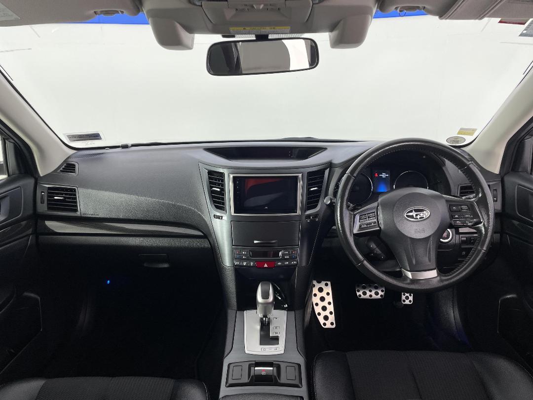 Photo '17' of Subaru Outback