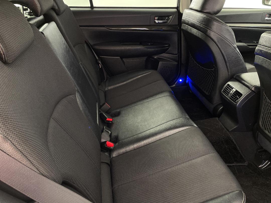 Photo '20' of Subaru Outback