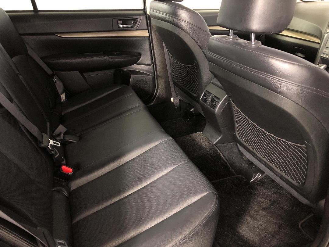 Photo '20' of Subaru Outback