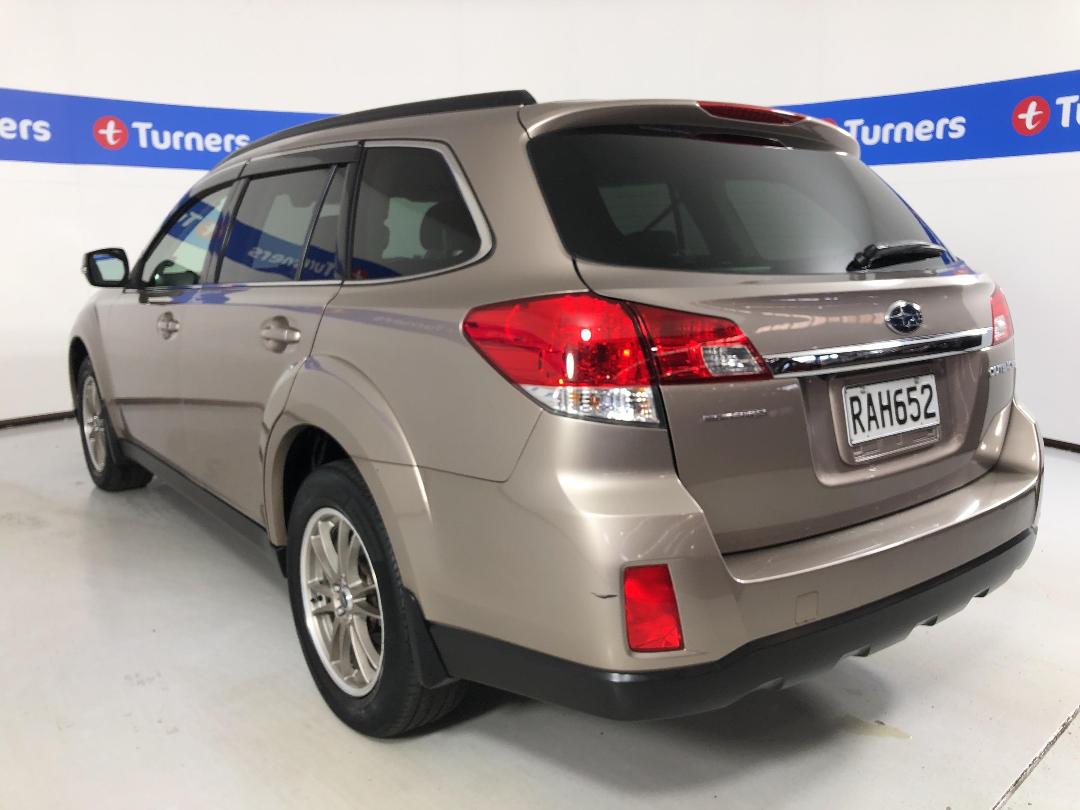 Photo '5' of Subaru Outback