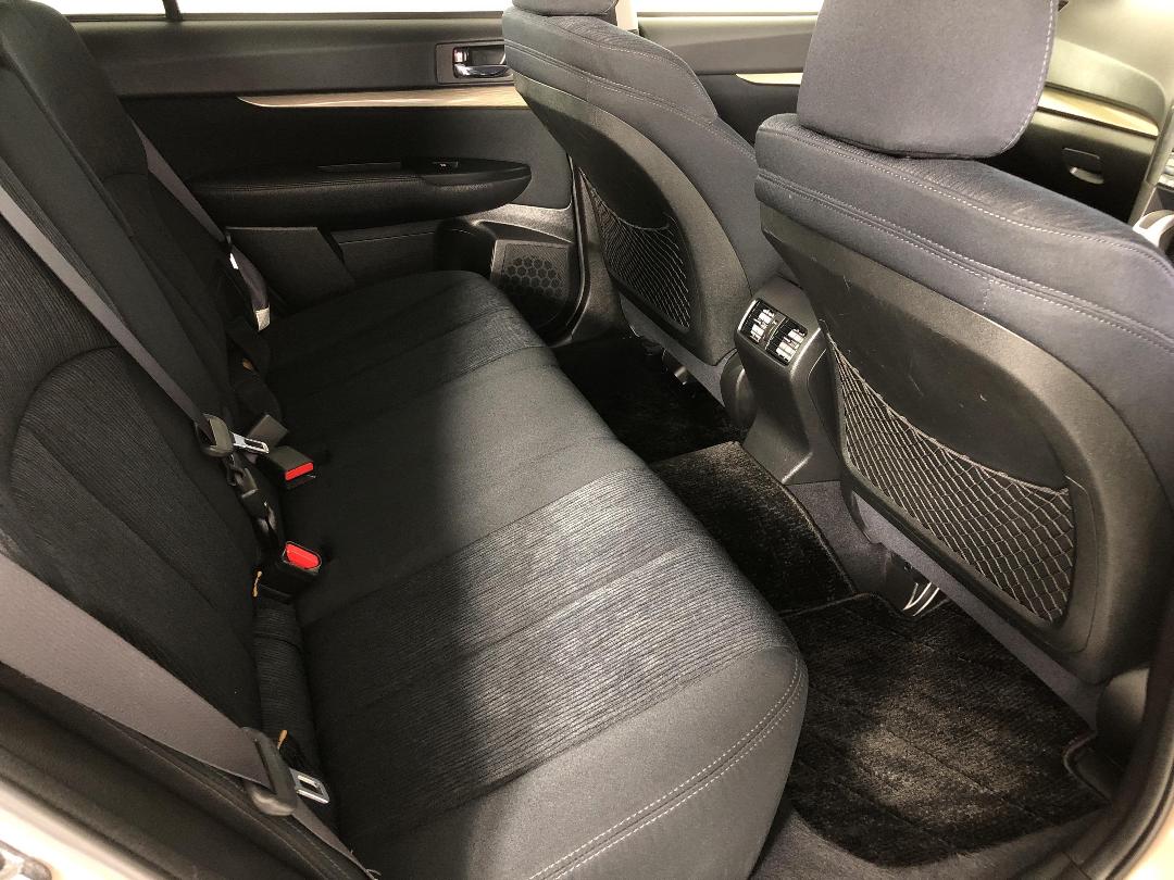 Photo '20' of Subaru Outback