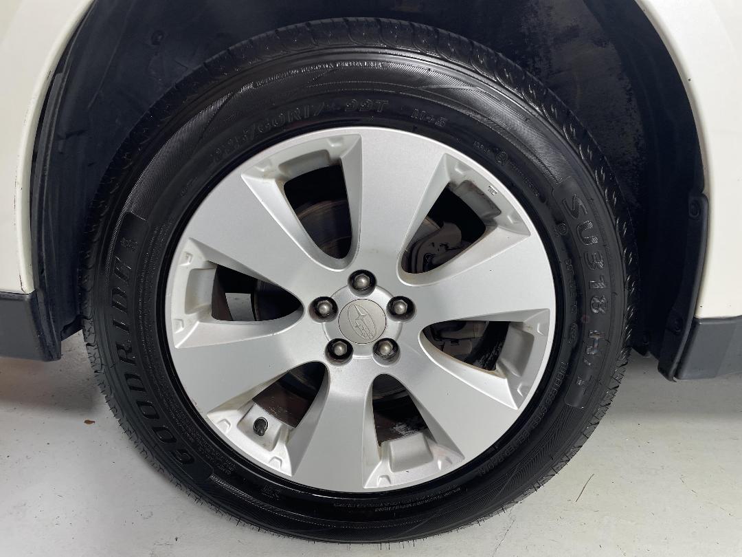 Photo '10' of Subaru Outback Photo '10' of Subaru Outback