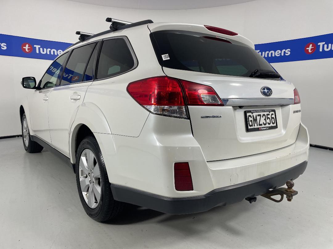 Photo '5' of Subaru Outback Photo '5' of Subaru Outback