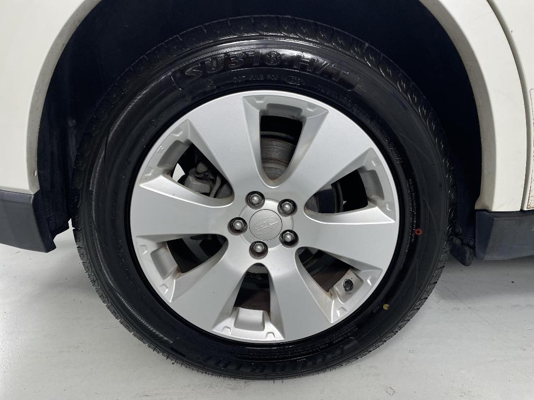 Photo '12' of Subaru Outback Photo '12' of Subaru Outback