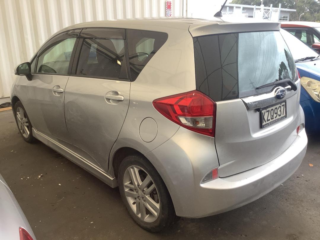 Photo '5' of Subaru Trezia Photo '5' of Subaru Trezia