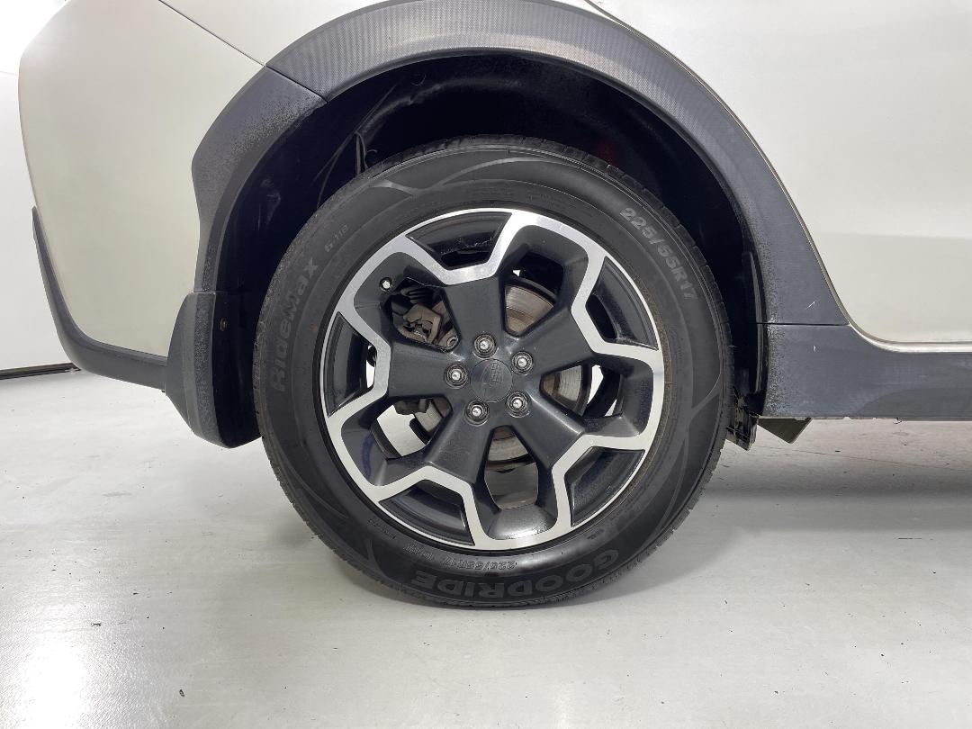 Photo '12' of Subaru XV