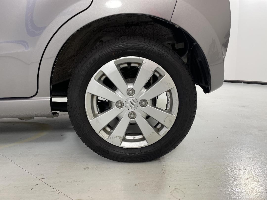 Photo '11' of Suzuki Alto Photo '11' of Suzuki Alto