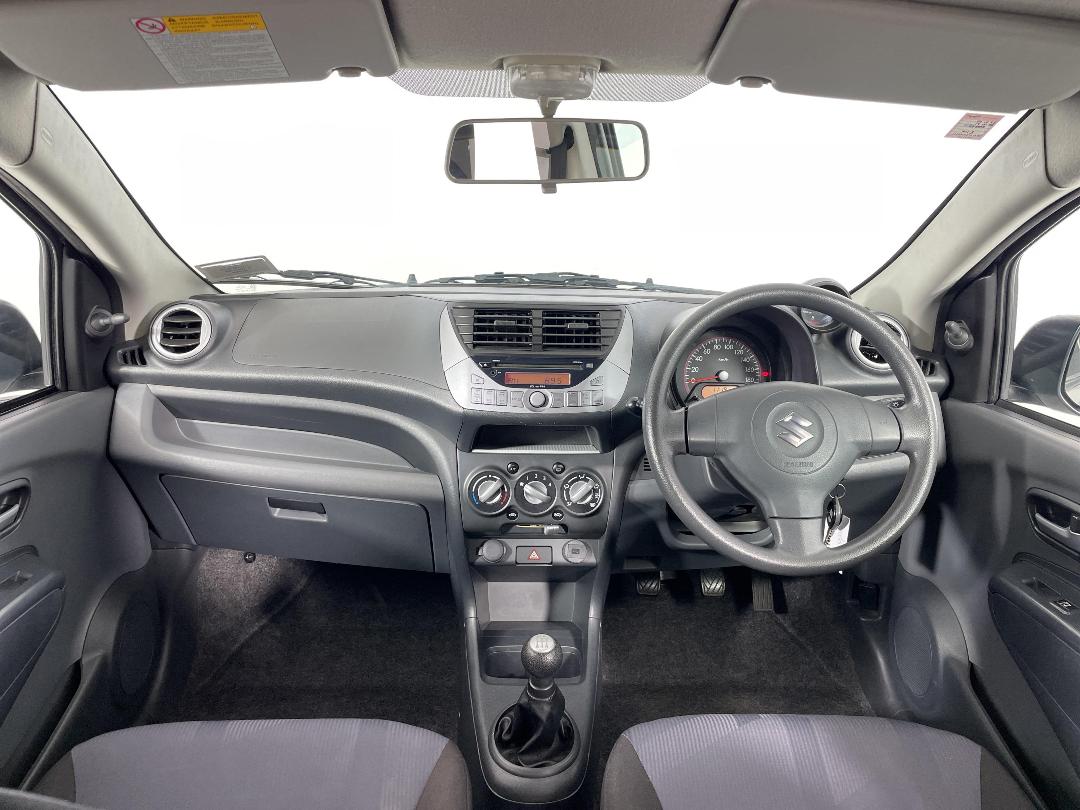 Photo '17' of Suzuki Alto Photo '17' of Suzuki Alto