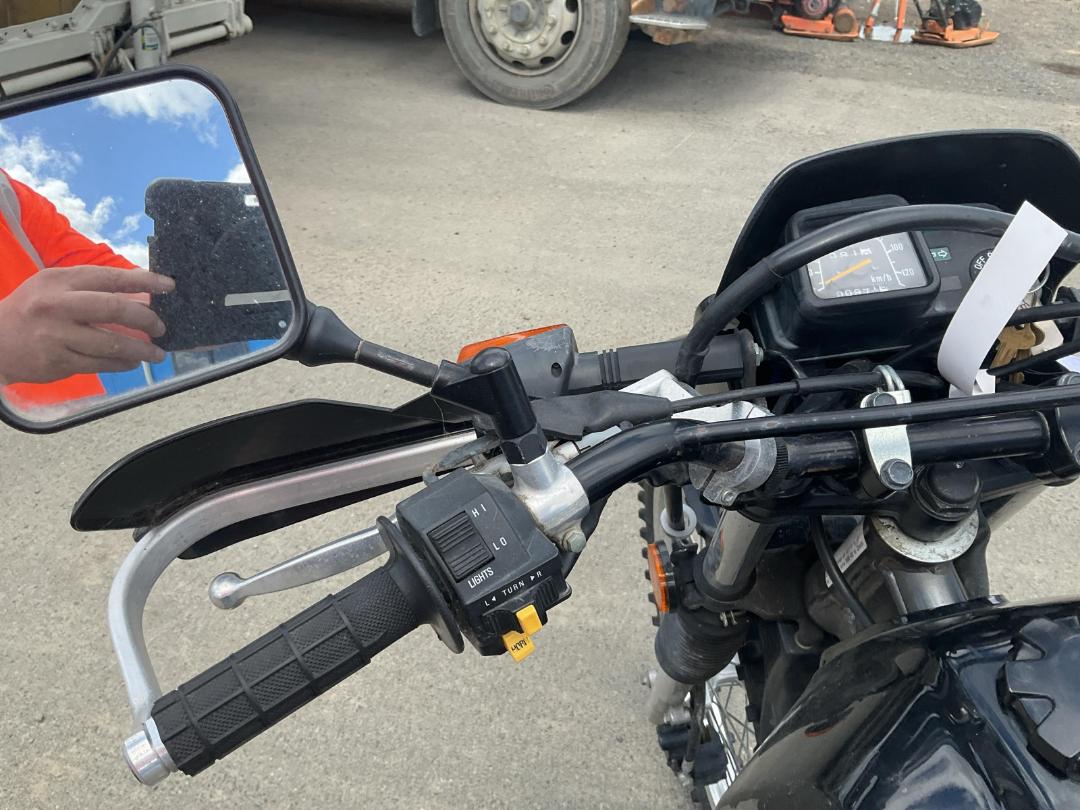 Photo '14' of Suzuki DR200SE L1E28 Photo '14' of Suzuki DR200SE L1E28