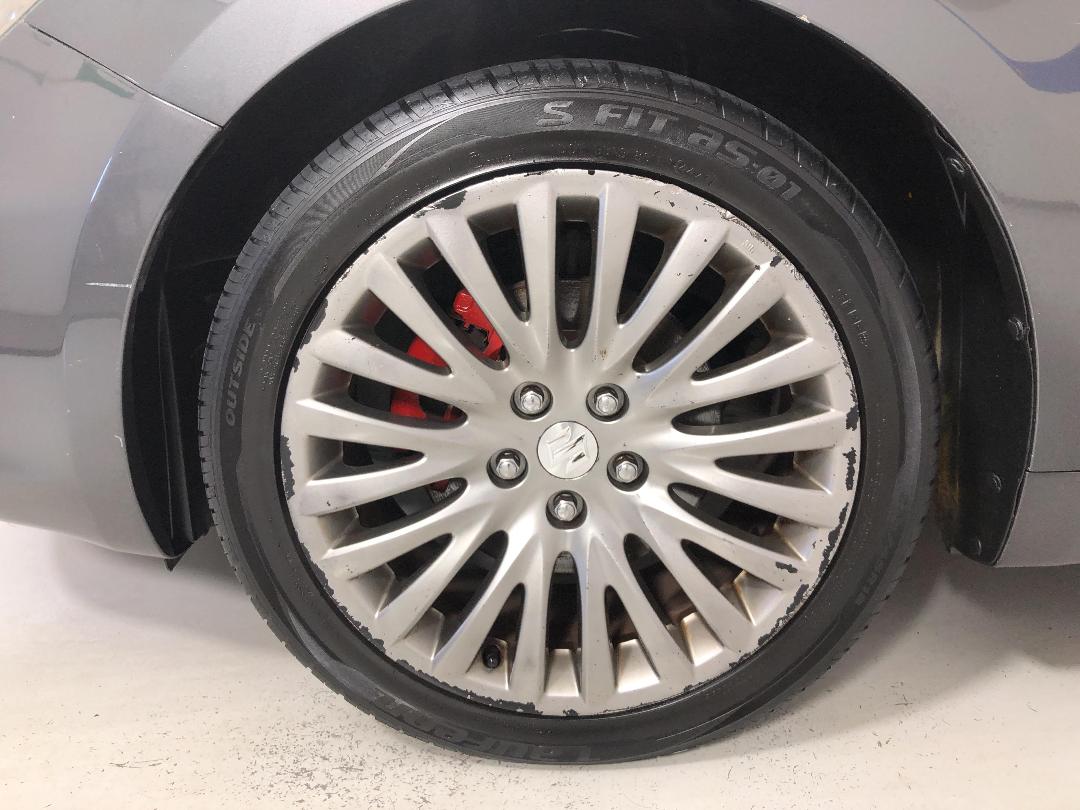 Photo '10' of Suzuki Kizashi Photo '10' of Suzuki Kizashi