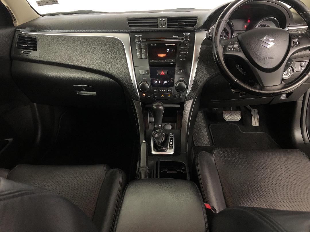 Photo '17' of Suzuki Kizashi Photo '17' of Suzuki Kizashi