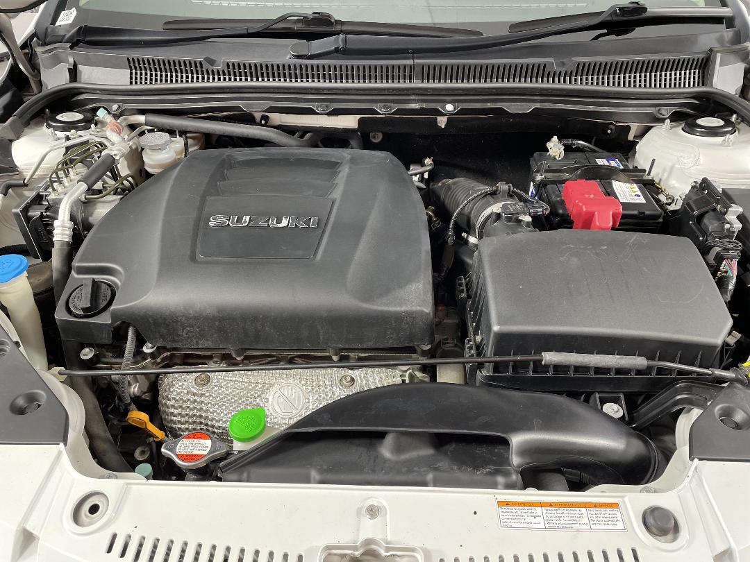 Photo '13' of Suzuki Kizashi Photo '13' of Suzuki Kizashi