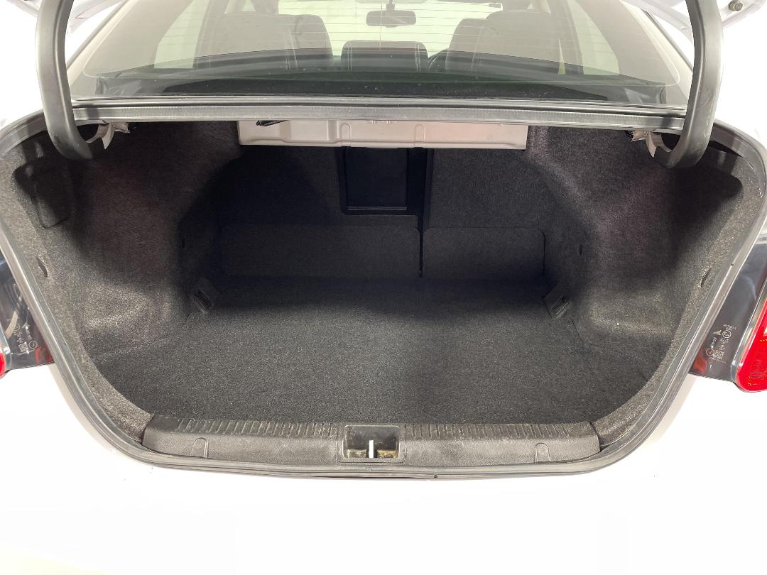 Photo '14' of Suzuki Kizashi Photo '14' of Suzuki Kizashi