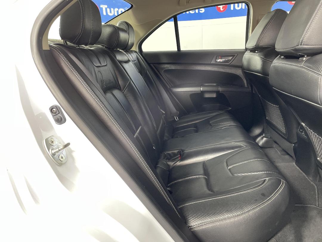 Photo '20' of Suzuki Kizashi Photo '20' of Suzuki Kizashi