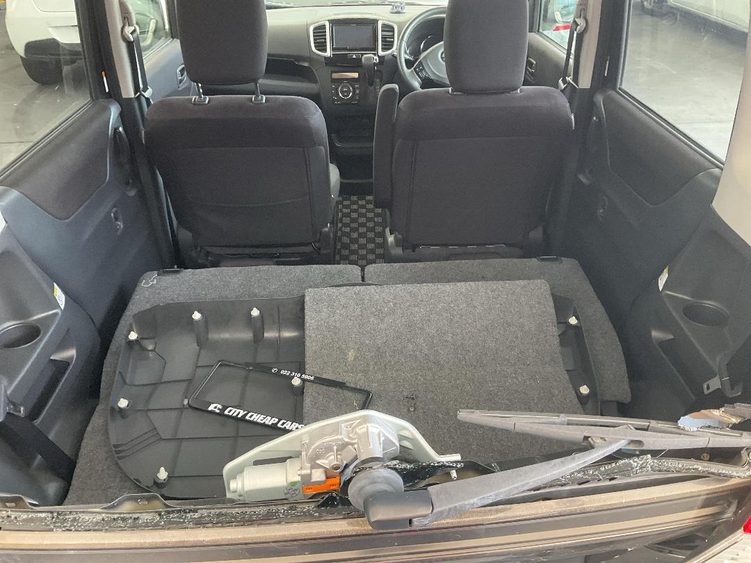 Photo '13' of Suzuki Solio