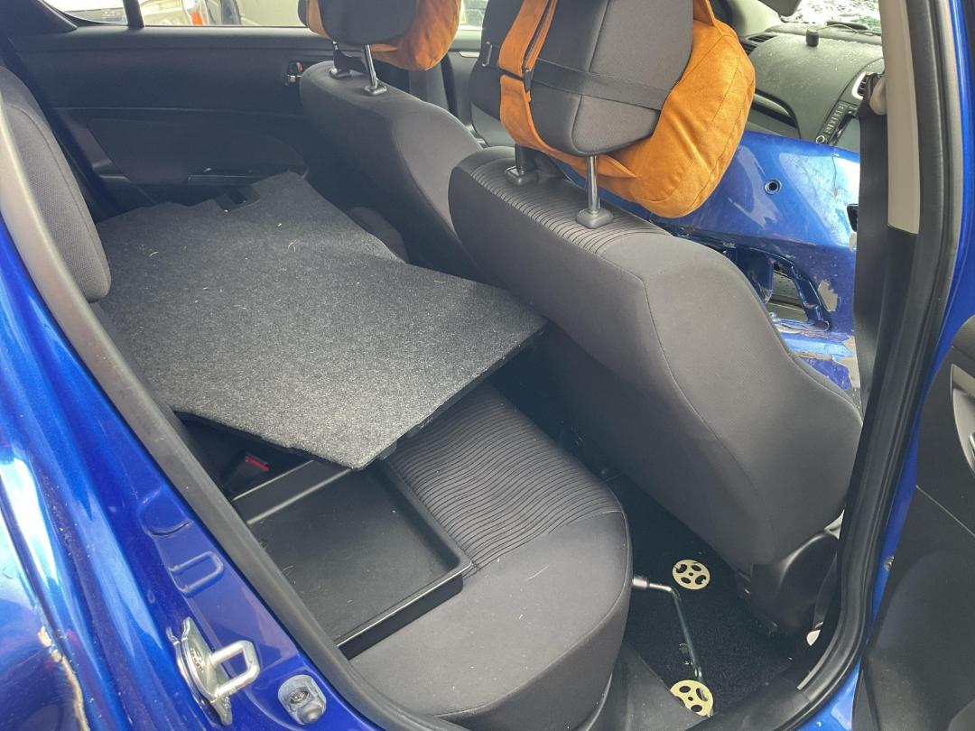 Photo '10' of Suzuki Swift Photo '10' of Suzuki Swift