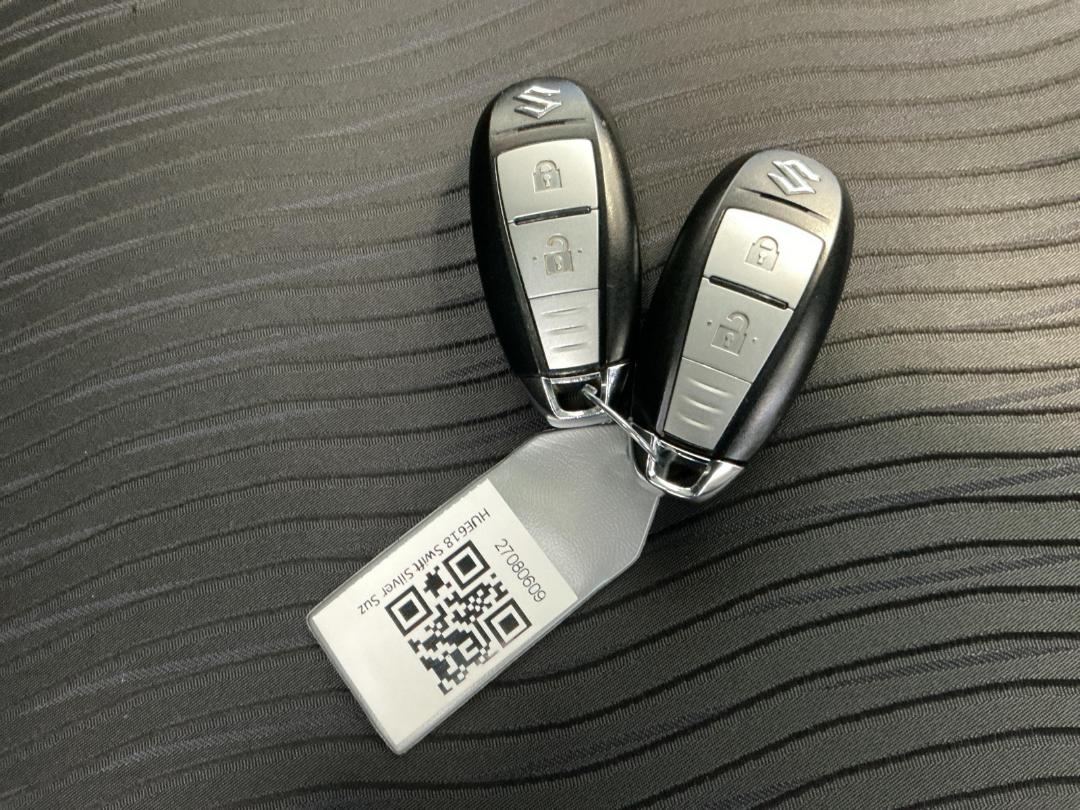 Photo '22' of Suzuki Swift Photo '22' of Suzuki Swift