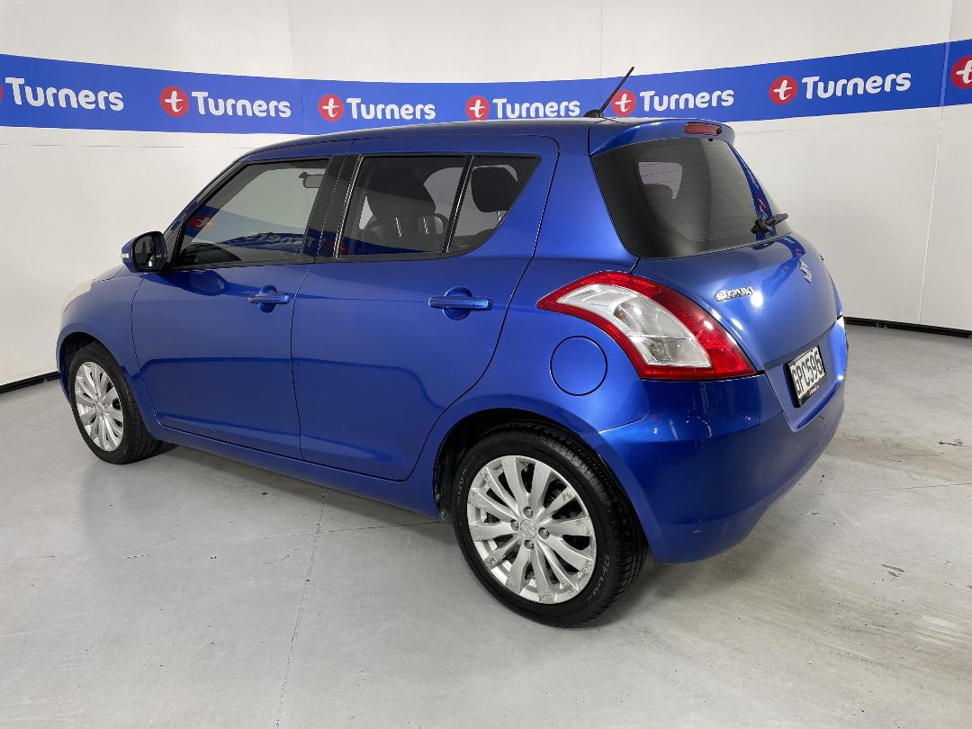 Photo '5' of Suzuki Swift