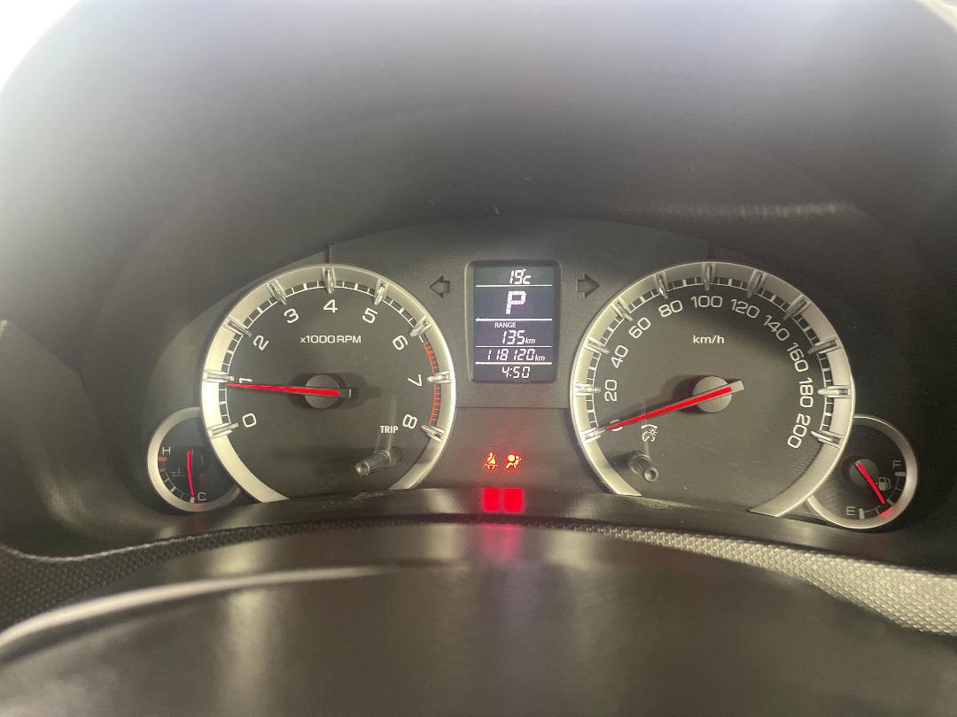 Photo '21' of Suzuki Swift