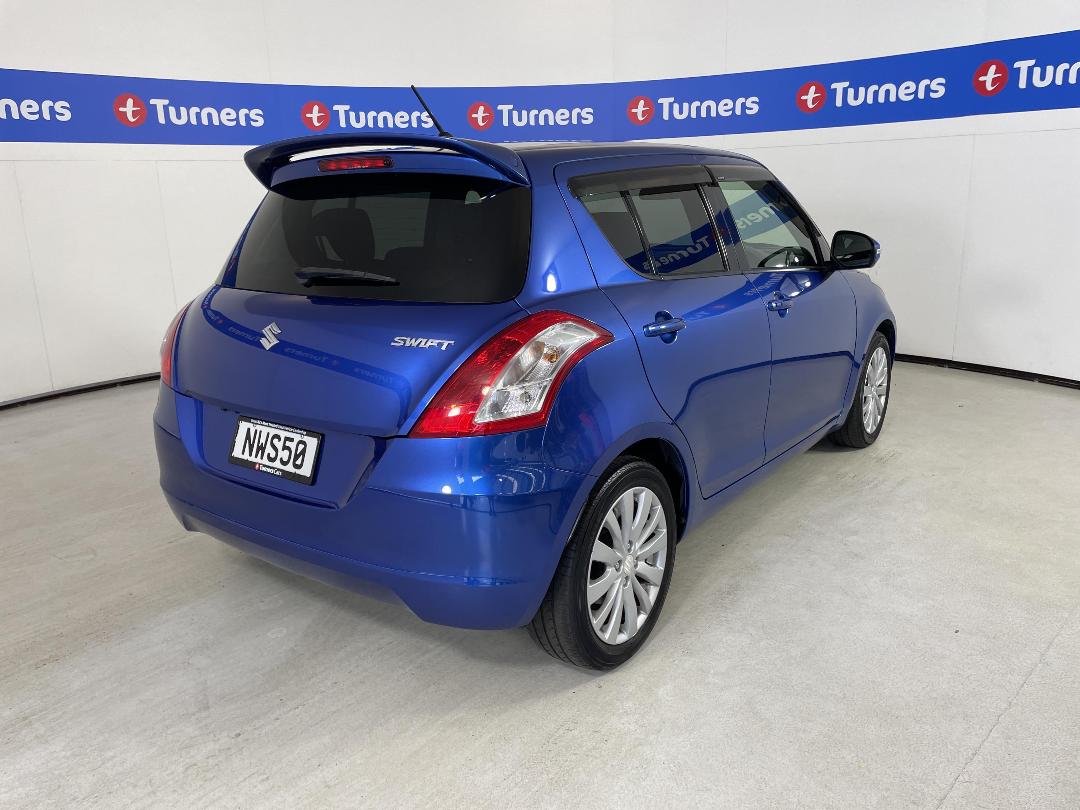 Photo '7' of Suzuki Swift Photo '7' of Suzuki Swift