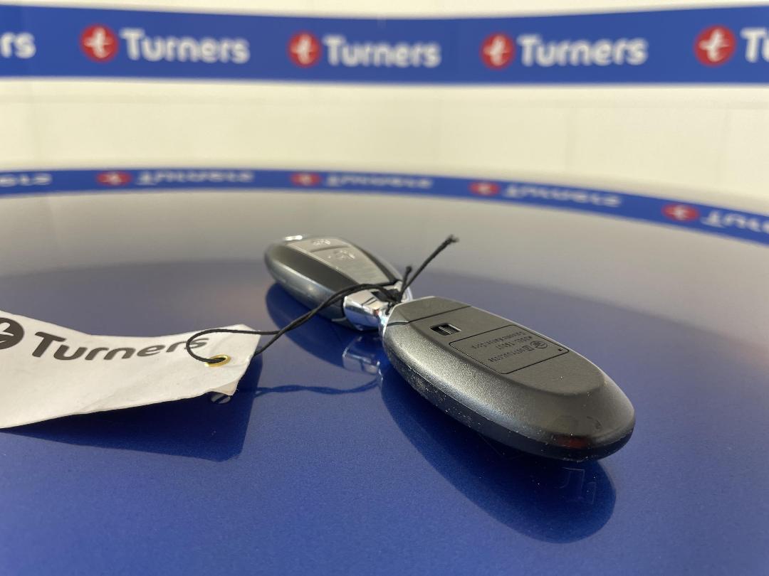 Photo '22' of Suzuki Swift Photo '22' of Suzuki Swift