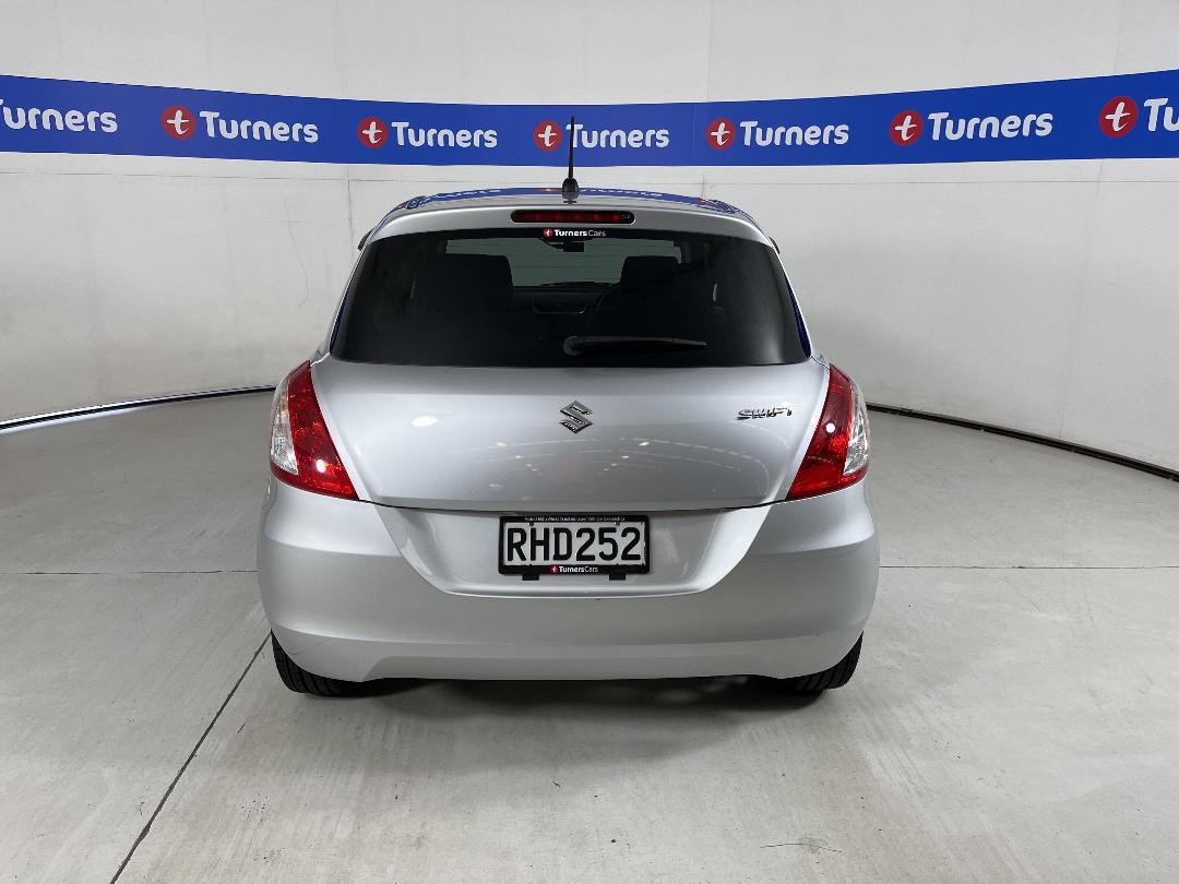 Photo '6' of Suzuki Swift Photo '6' of Suzuki Swift