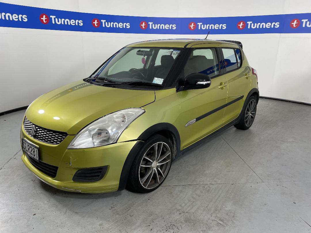 Photo '4' of Suzuki Swift