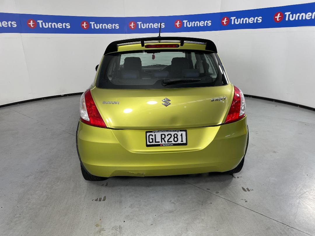 Photo '6' of Suzuki Swift