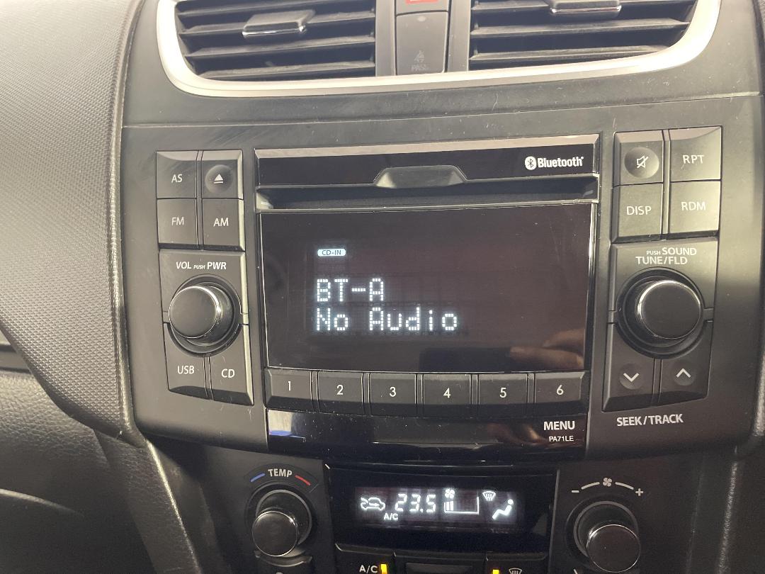 Photo '26' of Suzuki Swift