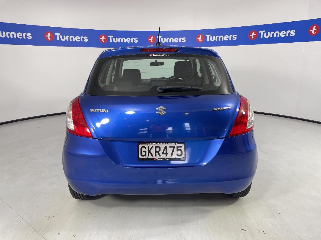 Photo '6' of Suzuki Swift