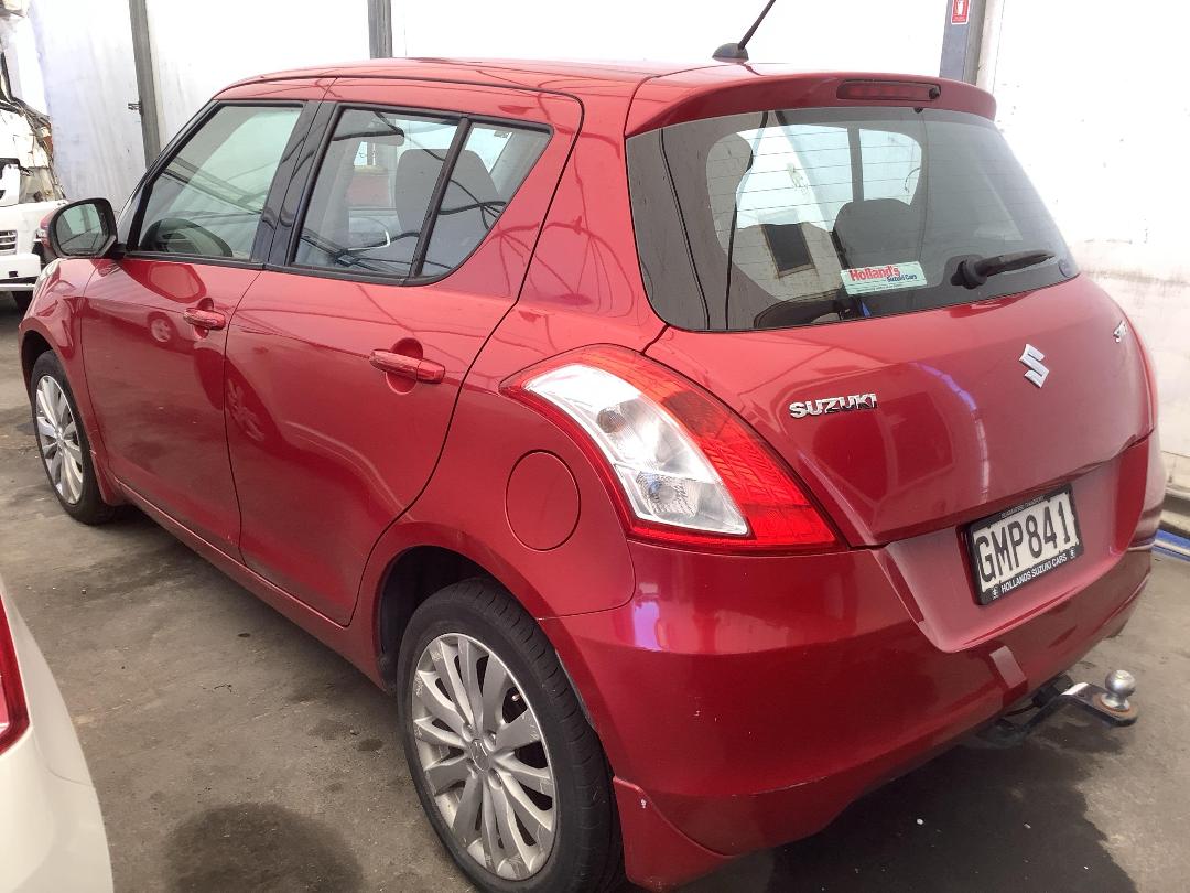 Photo '5' of Suzuki Swift Ltda