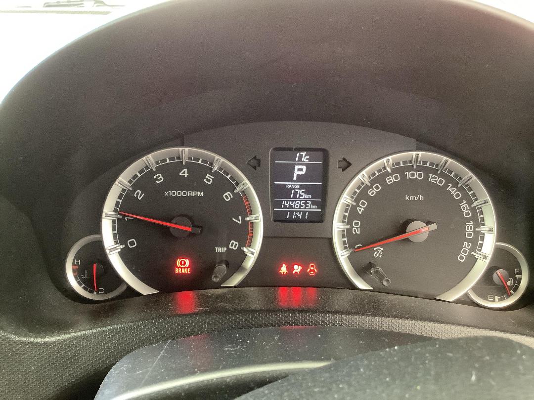 Photo '13' of Suzuki Swift Ltda