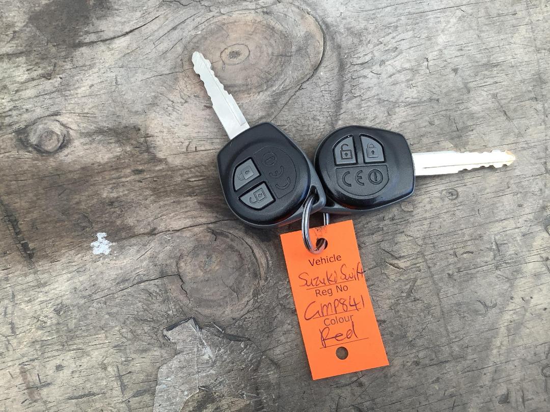 Photo '16' of Suzuki Swift Ltda