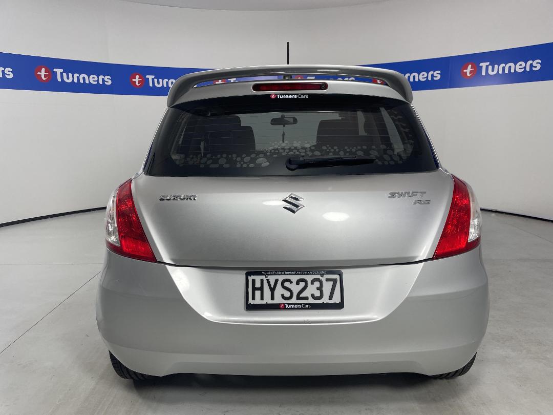 Photo '6' of Suzuki Swift