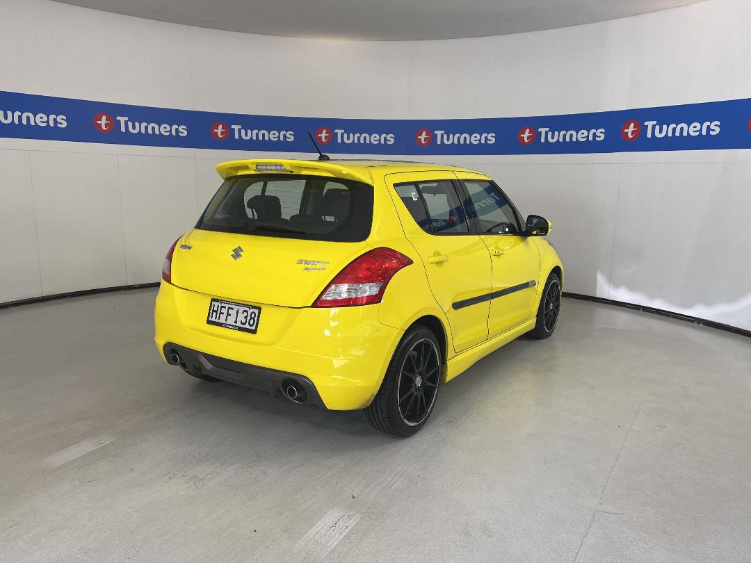 Photo '7' of Suzuki Swift