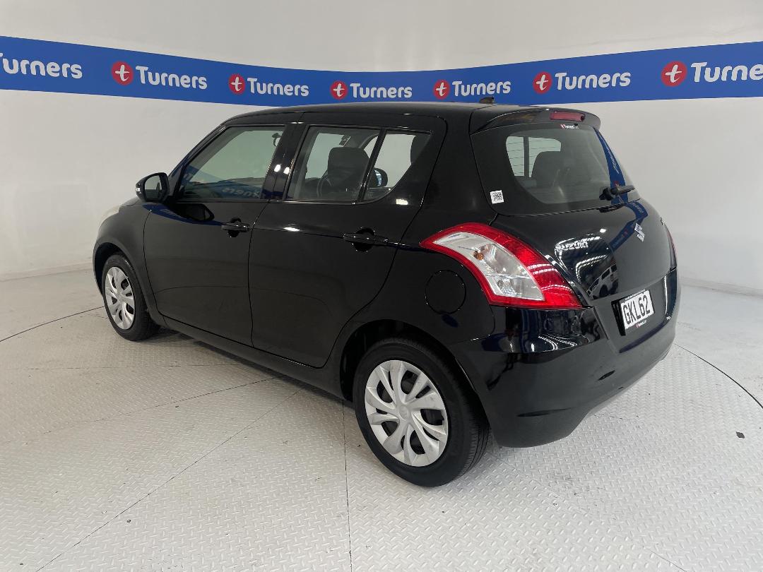 Photo '5' of Suzuki Swift Photo '5' of Suzuki Swift