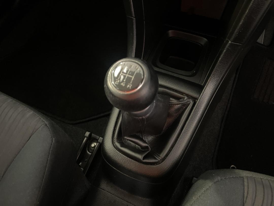 Photo '29' of Suzuki Swift Photo '29' of Suzuki Swift