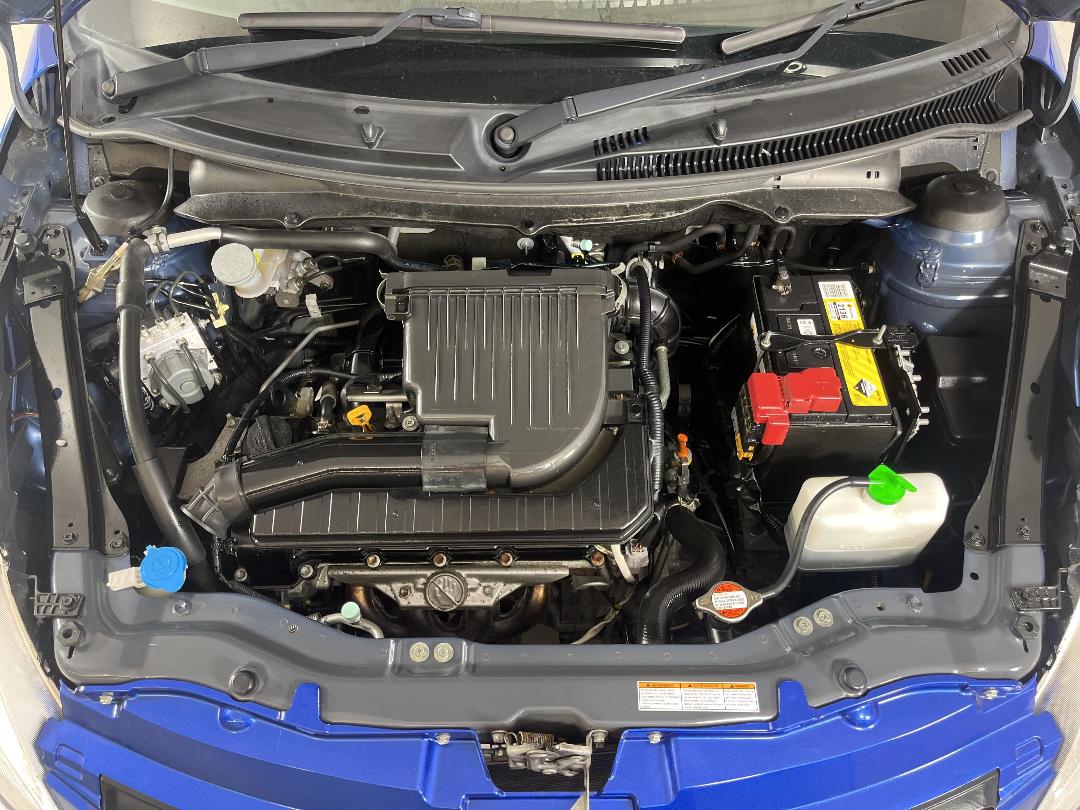 Photo '13' of Suzuki Swift Photo '13' of Suzuki Swift